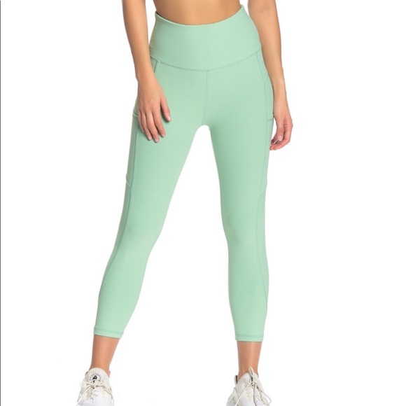 Green leggings - Picture 1 of 3